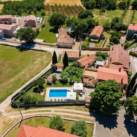 San Giacomo By Interhome
